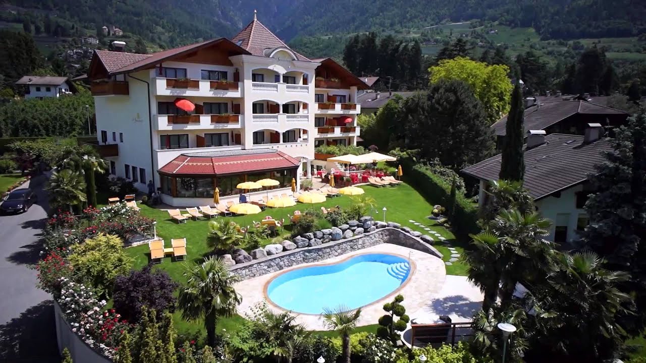 Hotel Sonnenburg in Meran in S&uuml;dtirol