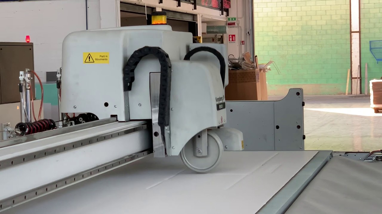 Plotter Kongsberg XP 44 AUTO - www.celotticonsulting.com