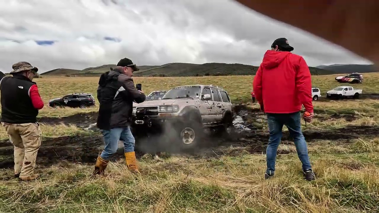 Así se vive un paseo offroad 4x4 con la comunidad Toyota