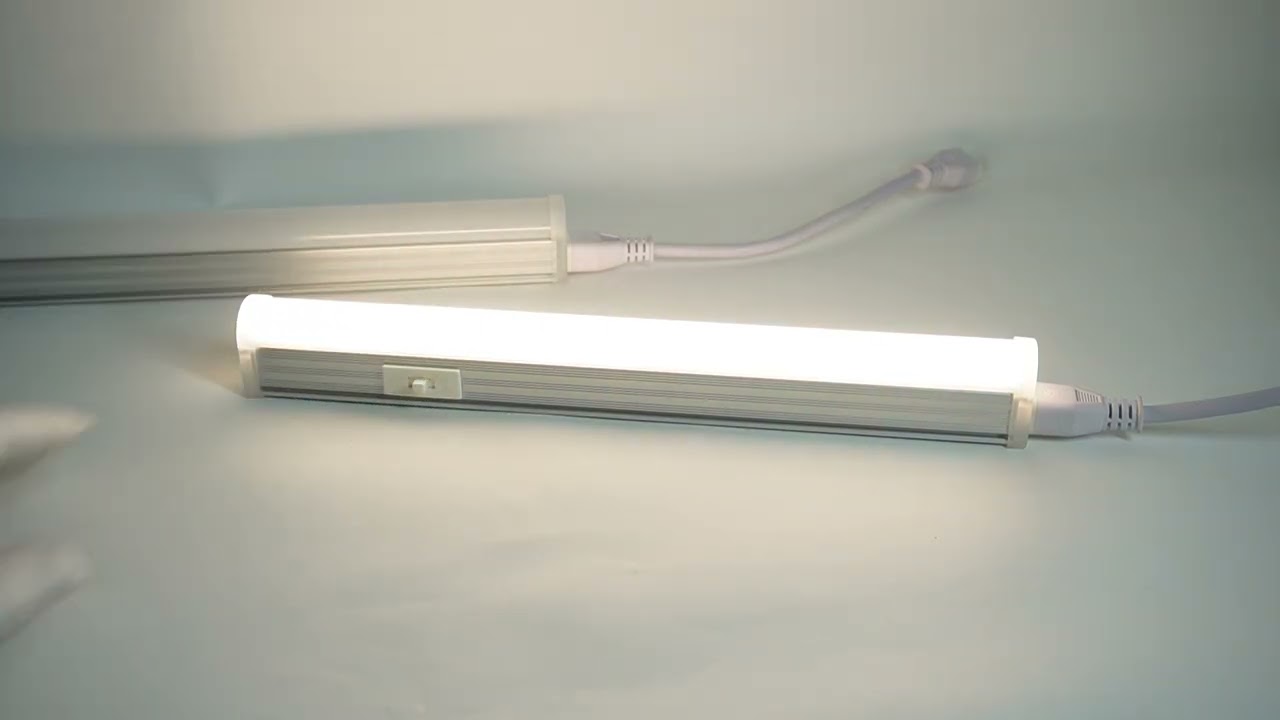 The T5 integrated LED lamp tube can be spliced and has three adjustable color temperatures.