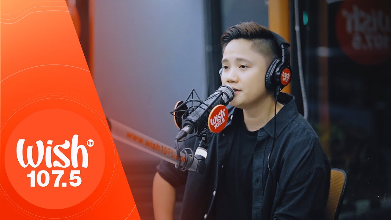 Kaye Cal performs 