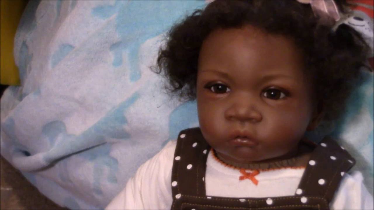 Ashton Drake Box Opening: Jasmine at 1 1/2
