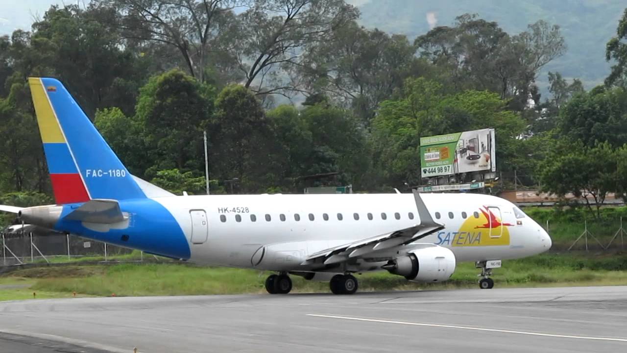 Embraer 170 Satena Take off SKMD