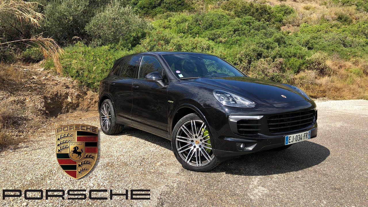 DETAILS WITH IPHONE-PORSCHE CAYENNE S PLATINIUM EDITION 2018