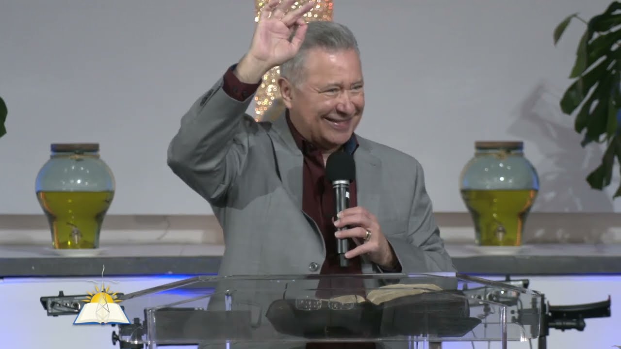 La actitud del que busca el favor de Dios - Pastor Juan Radhamés Fernández - 1HORA