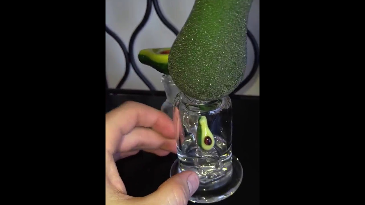 Empire Glassworks Avocado Rig!