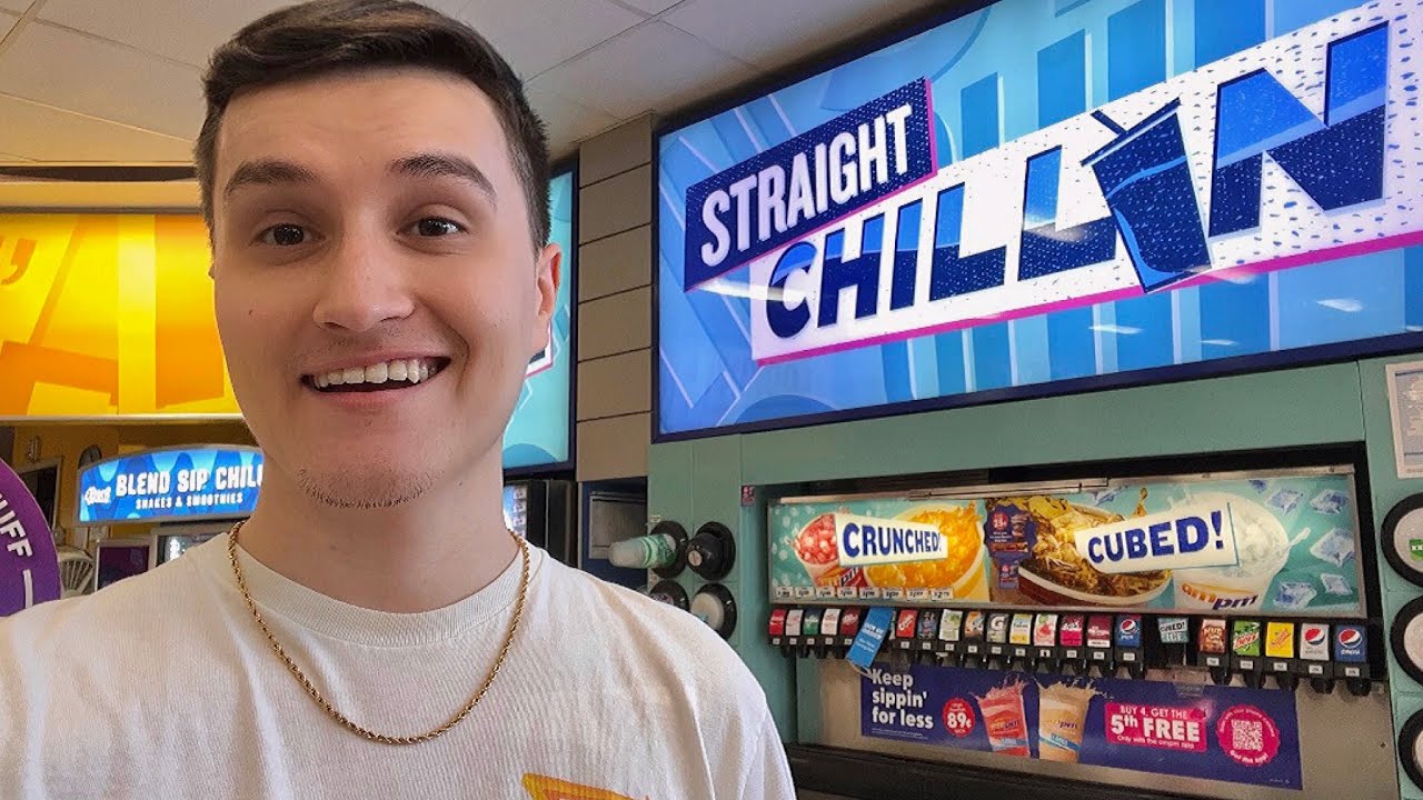 ASMR at The Gas Station ⛽️🌭 (asmr in public)