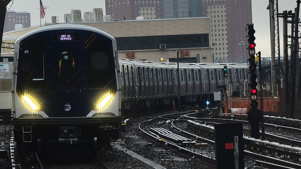 New Techs at 86 Street - with the new R211 Test train and R160s.