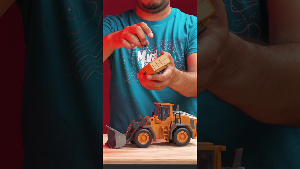RC Loader Unboxed - Metal Parts, Durable, Fun! 