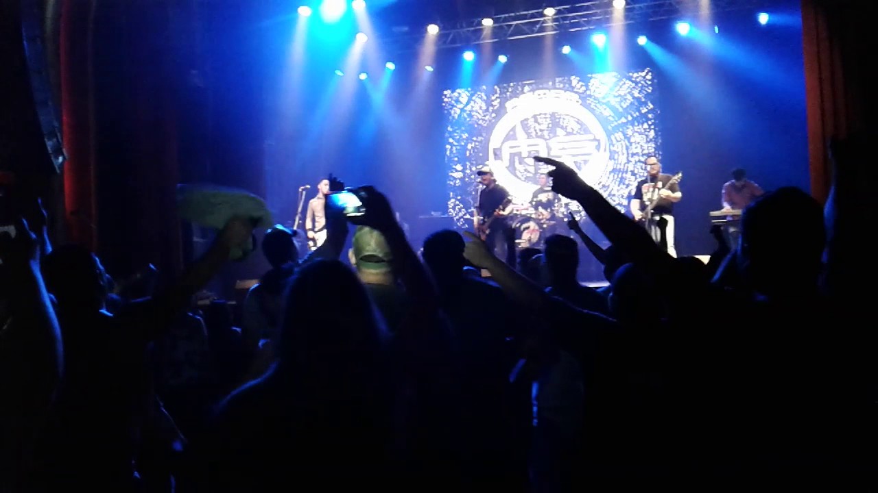 MENTE SATURADA EL PUNK DEL OESTE EXPLOTO EN EL VORTERIX  03/12/2016