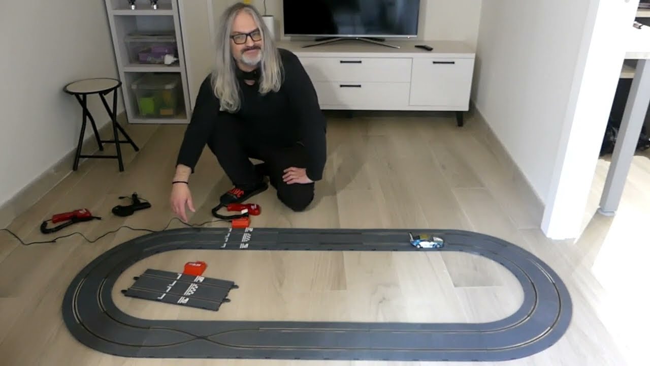 383 doblar recorrido de nuestro circuito de Scalextric, SCX