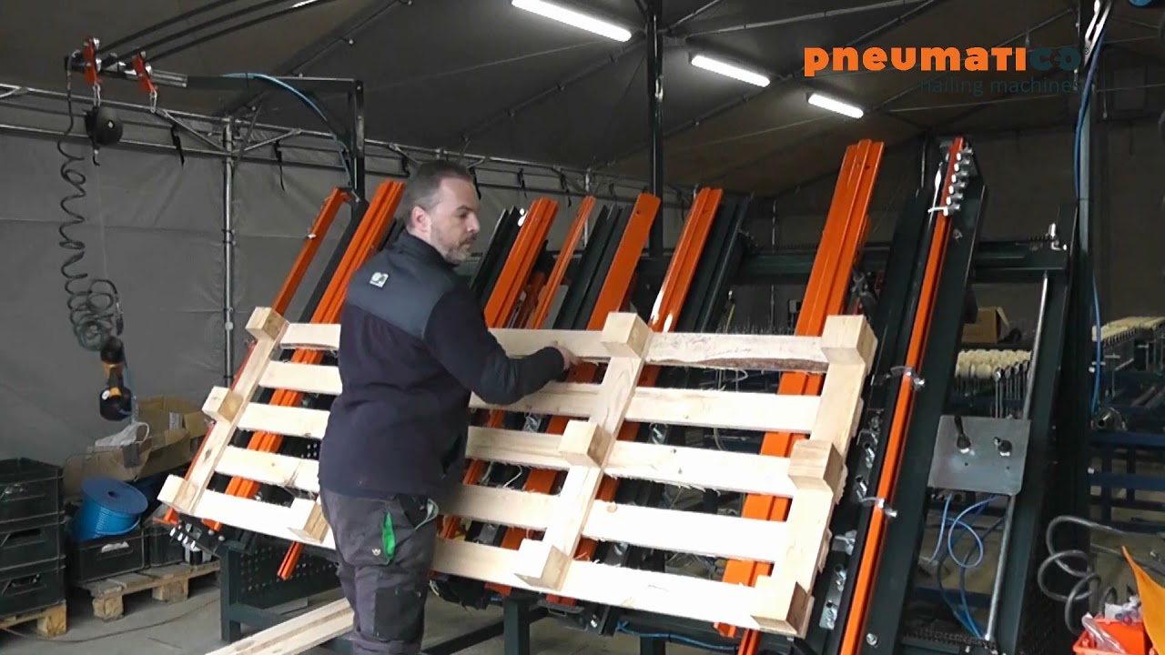 Nailing block pallet on Pneumatico PT-2800 or PT-3300