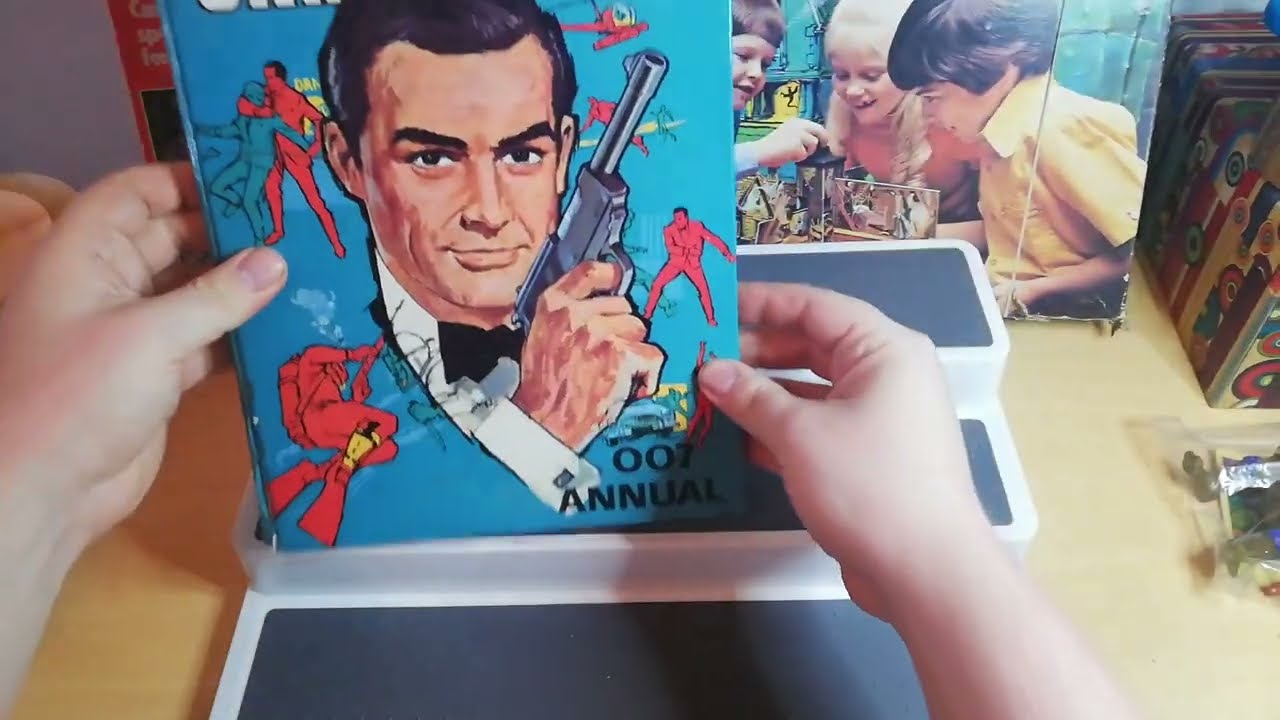 NEC TOY SHOW MARCH 2022   Vintage Toy Haul   James Bond   Marvel   Power Rangers