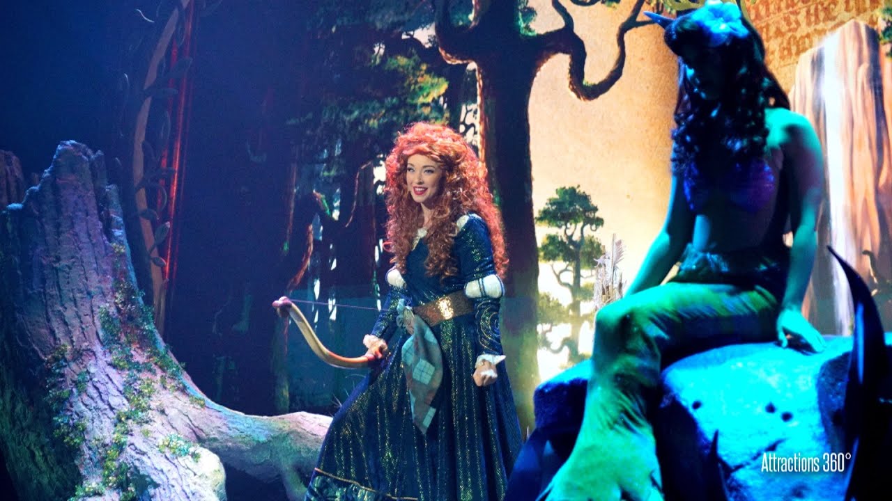 [HD] Rapunzel, Merida, & Ariel sing in Mickey and the Wondrous Book - Hong Kong Disneyland