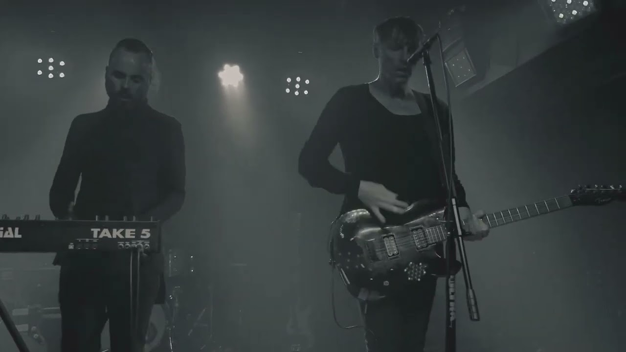 traitrs - youth cults @ the velvet underground, toronto nov 12th, 2022.