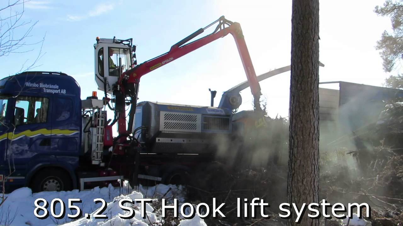 BRUKS Mobile Chipper 806 ST Hook lift system