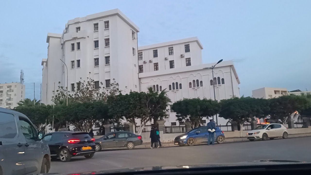 Mostaganem, Cheikh Maazouz Bouadjadj. لا تواخذني بعد العمد و الخطأ ، بدواك طبني يا النبي العربي
