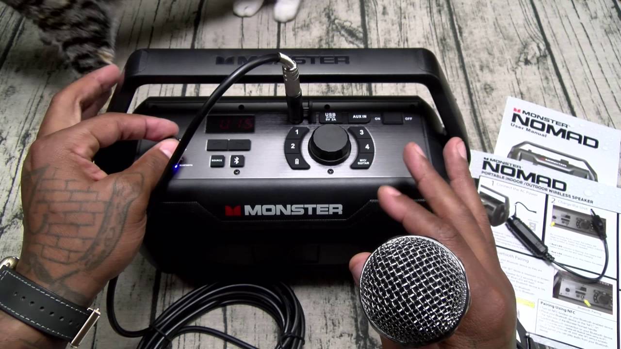 Bluetooth-динамик Monster Nomad для использования в помещении и на улице