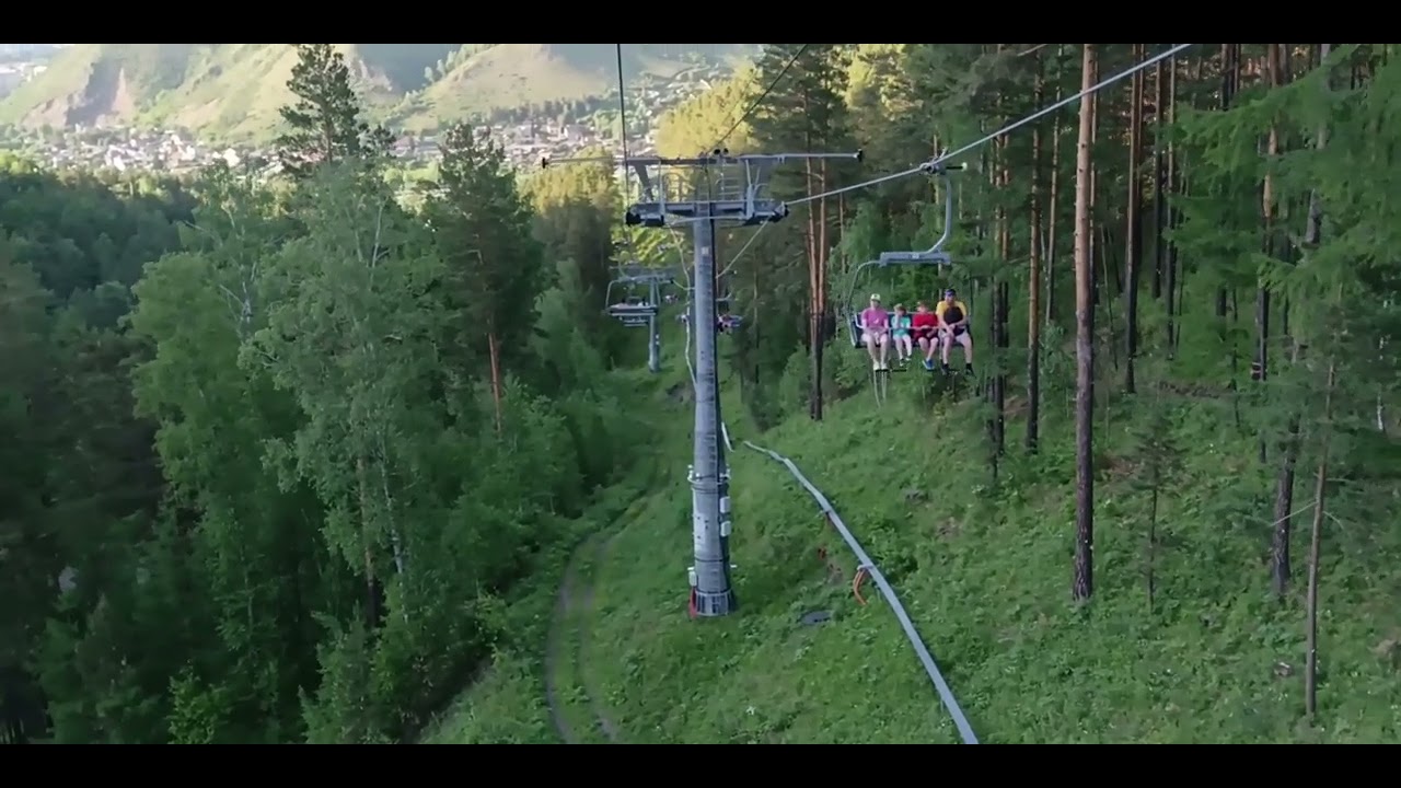 Спуск на канатной дороге в Краснопарке (Красноярск)