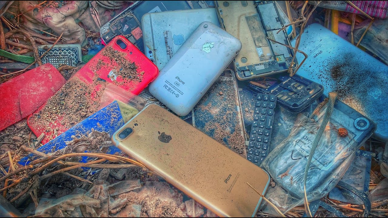 Восстановление сломанного iPhone | Нашел много телефона в Мусоре | Новая реставрация