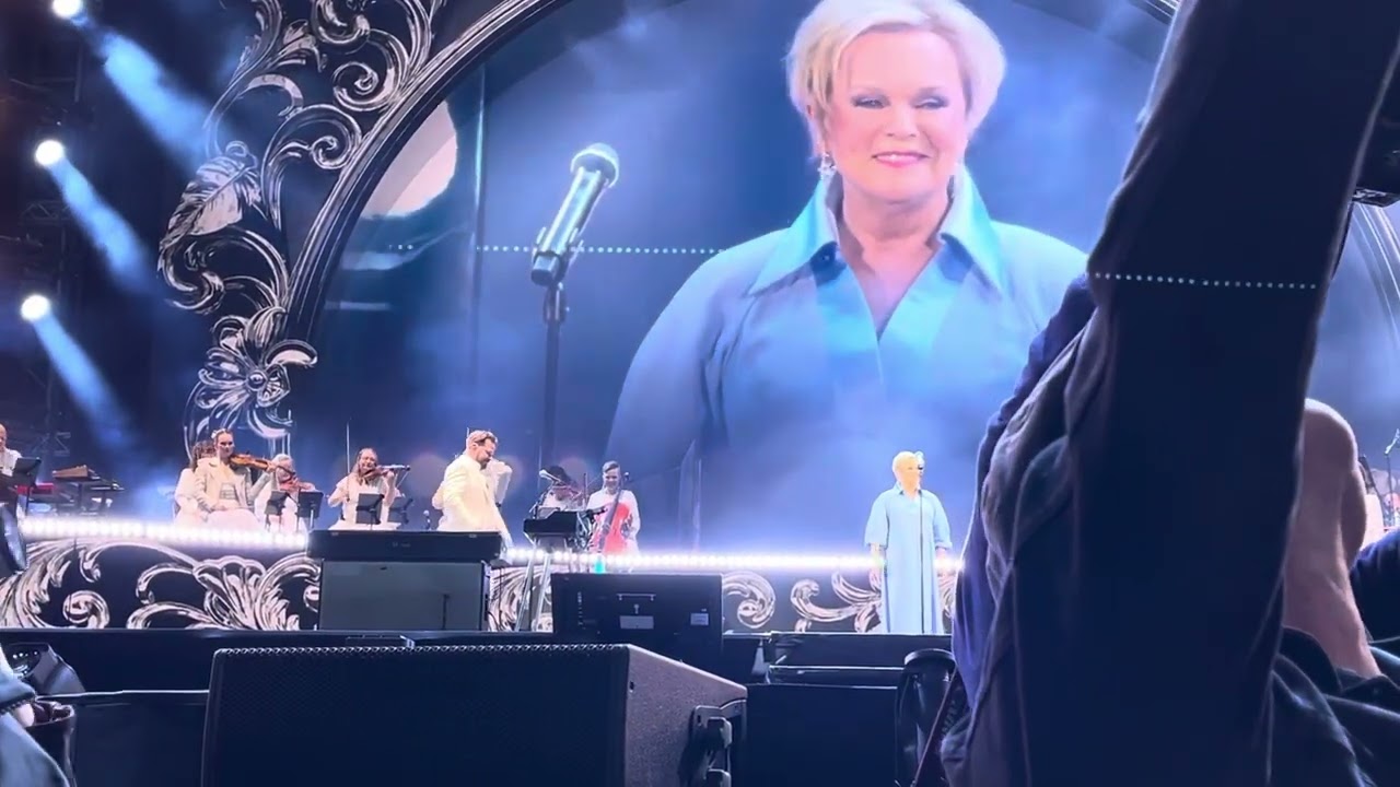 Katri Helena | Viimeinen ilta - konsertti 