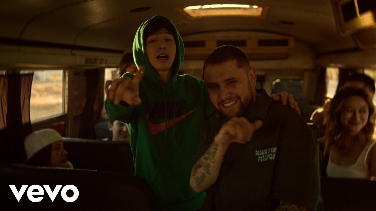 Ysrael Barajas, Abraham Vazquez - Chico Problema (Video Oficial)