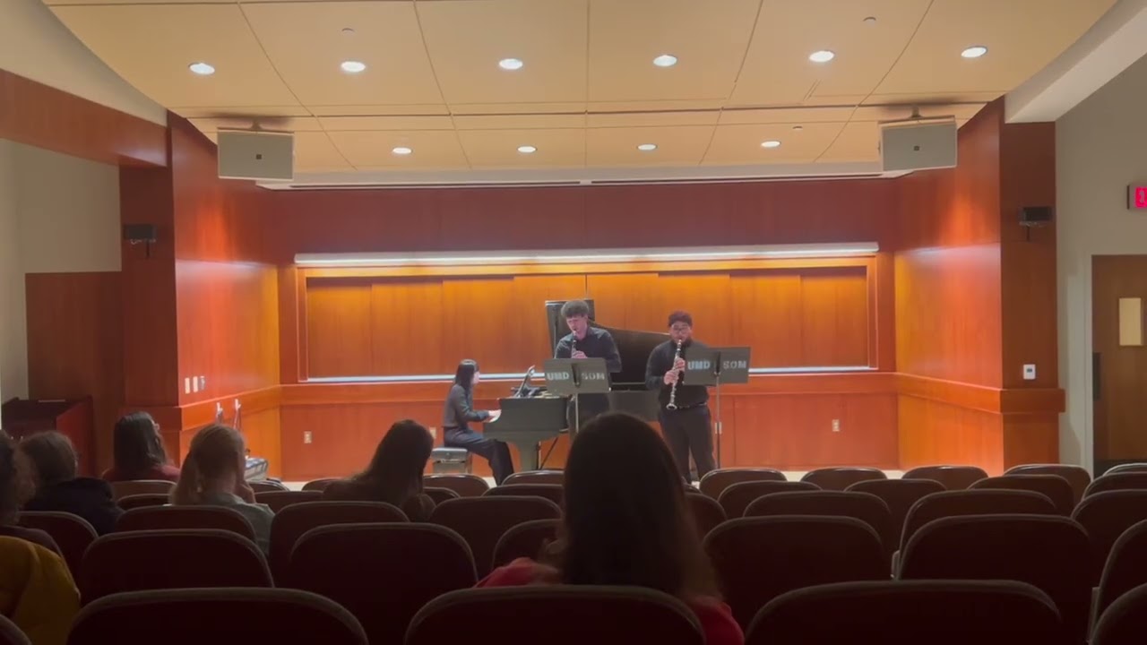 Concert Piece No. 2 in D minor, Op.114 for Two Clarinets and Piano