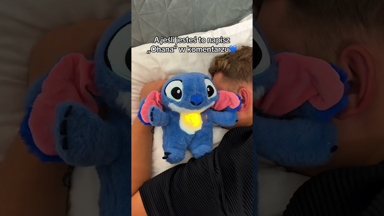 Ten oddychający Stitch nie tylko świeci i oddycha💙 Pomaga też osobą z lękiem i po rozstaniach🥹❤️