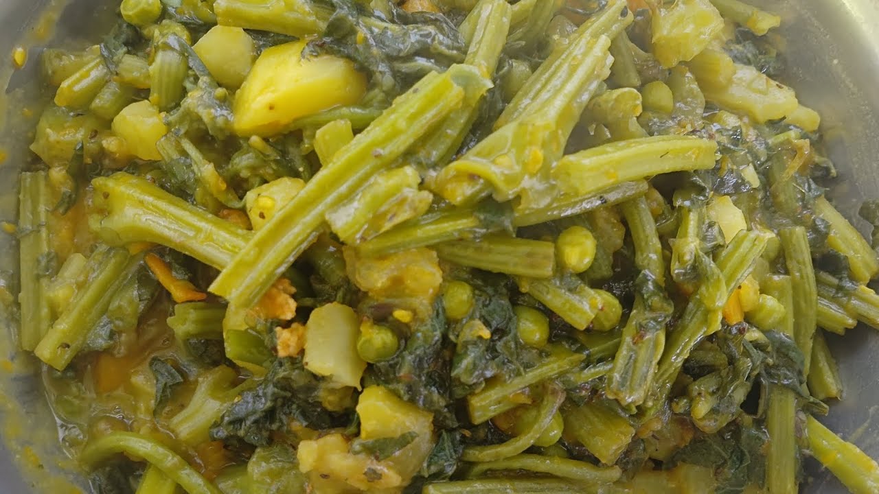 লাউ শাকের তরকারি (Lau shaker torkari receipe)