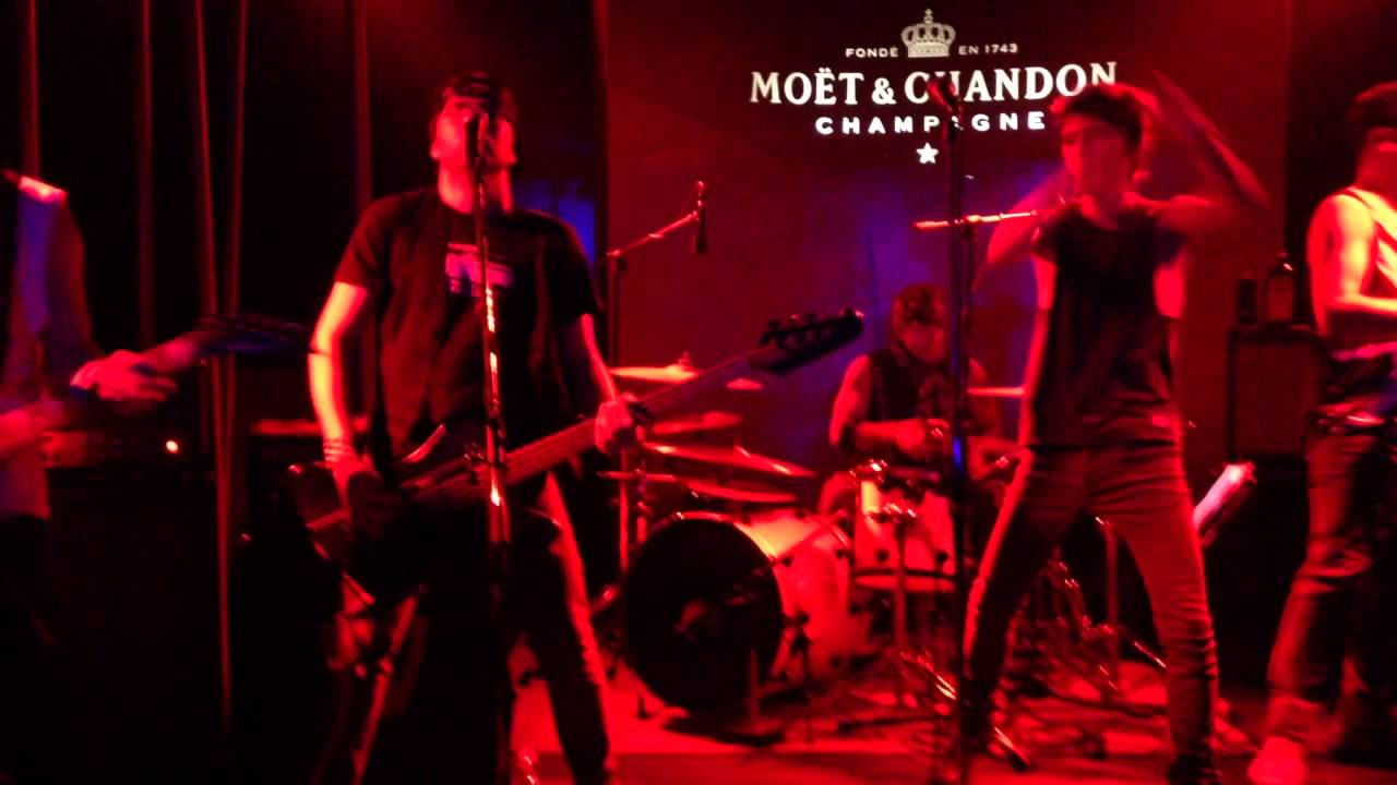 27 Saints - Rebel Yell (Billy Idol Cover) live at BBC