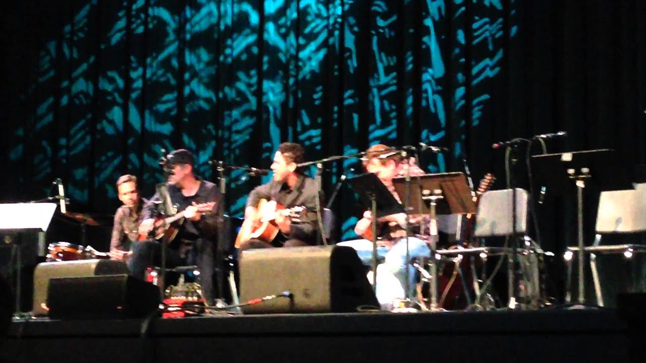 Layla performed by Dann Huff, Gordon Kennedy and Chris Rodriguez at Belmont