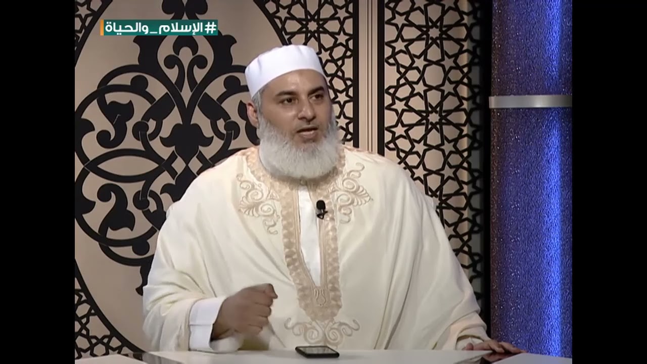 من صلى الفجر في جماعة ثم قعد يذكر الله... / الشيخ نادر العمراني رحمه الله 