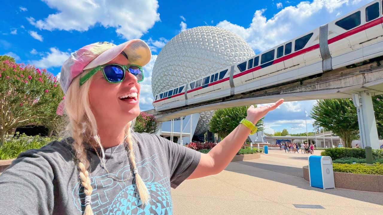 EPCOT! NEW Light Lounge, Snacks, Logo Mania Merch, Classic Rides, Beat the Heat & MORE
