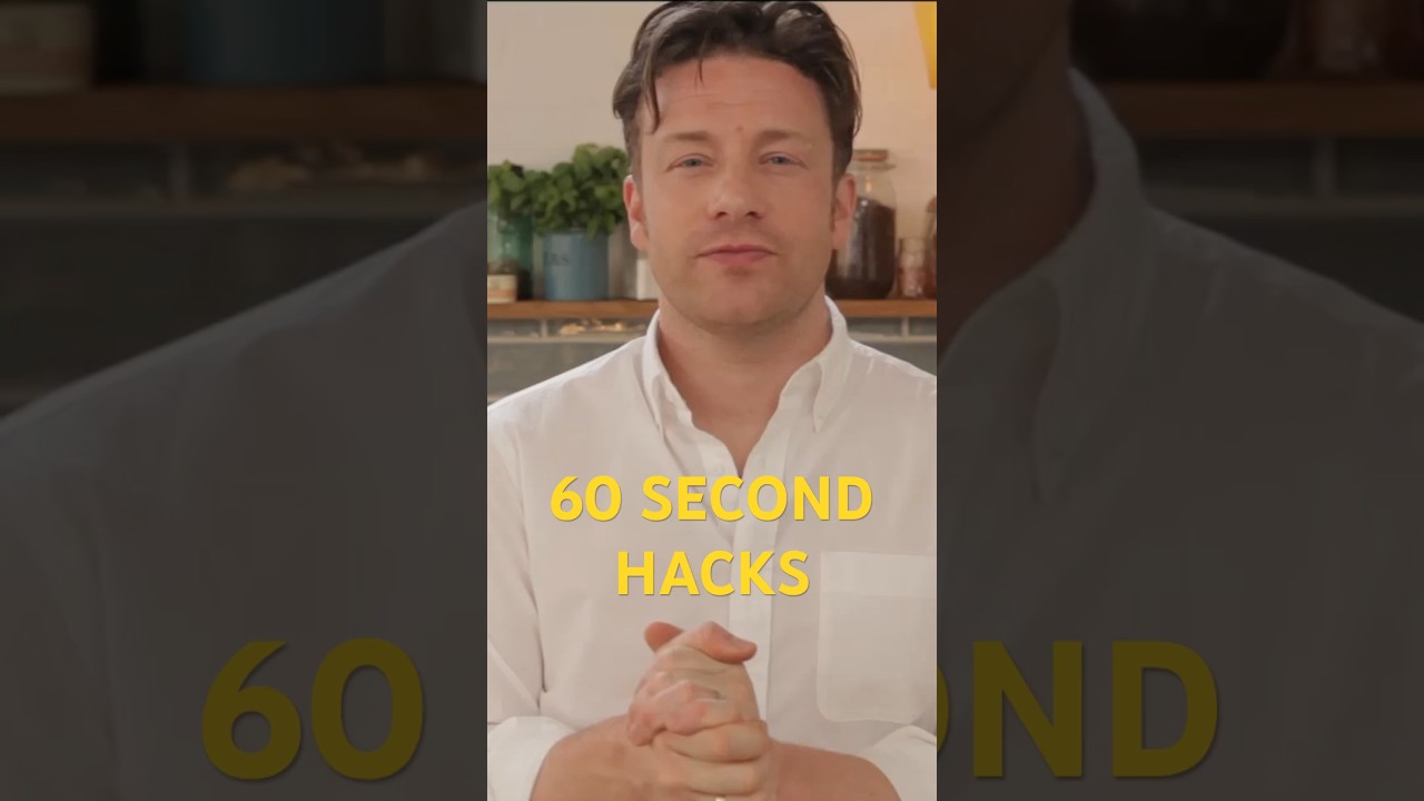 How to Peel Garlic in 60 seconds. #food #delicious #hacks