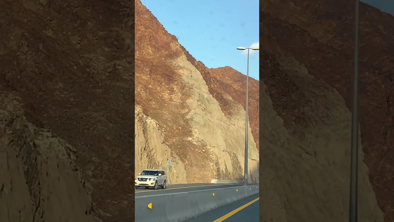 Hajar mountains Friday trip to beautiful khor fakkan #khorfakkan #uae #viral #mountains 🏔
