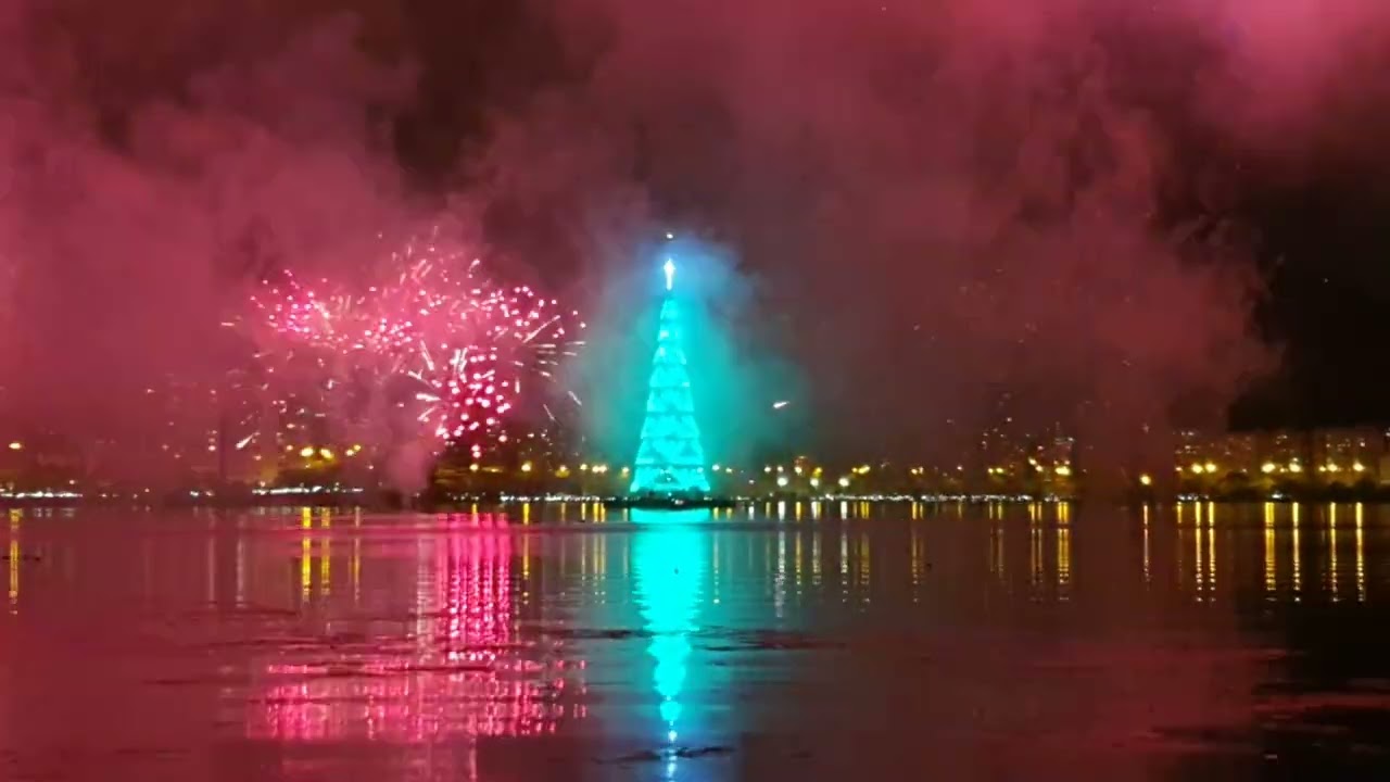 Arvore de natal da Lagoa 2019 20191214 210001
