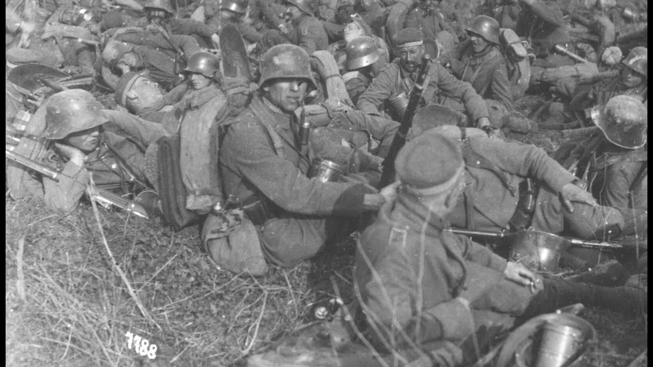 Photos of German Soldiers During the Spring Offensive of 1918 (WW1)