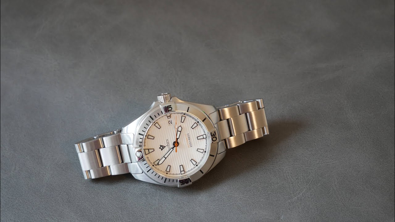 Cadisen C8218M || Hommage an die Tag Heuer Aqua Racer