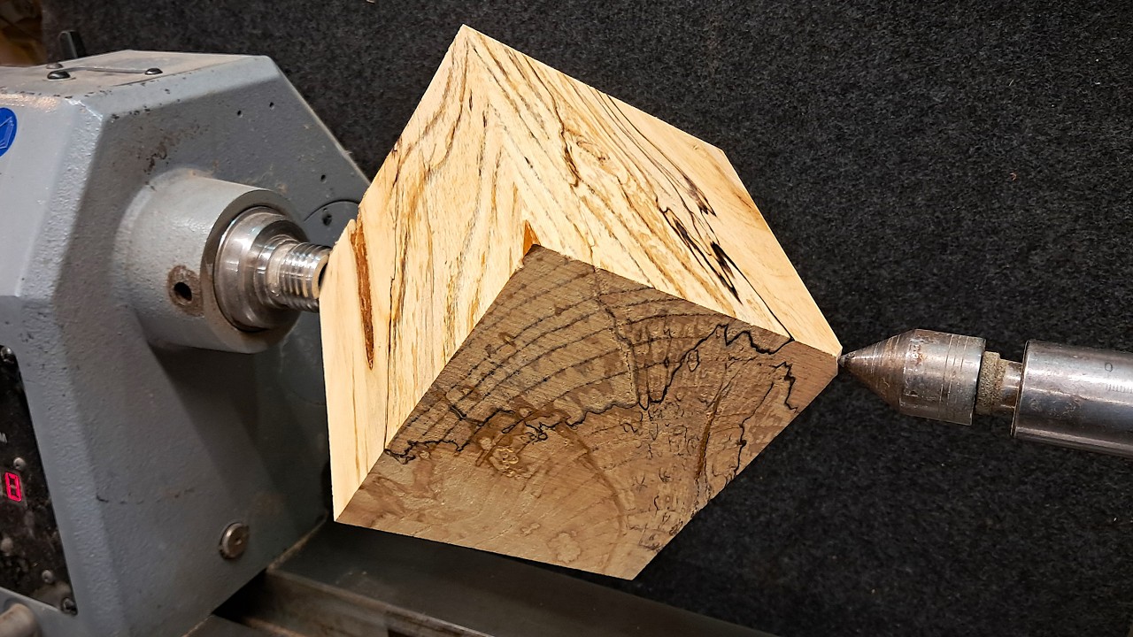 Woodturning a Cube !!