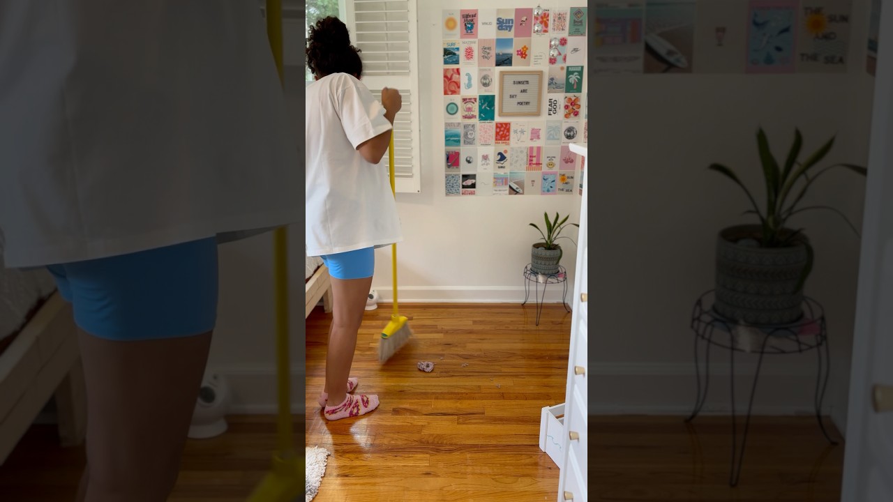&iexcl;Reinicio de habitaci&oacute;n para el verano! 🧼🧹#motivacionlimpieza #habitacion #reinicio #verano