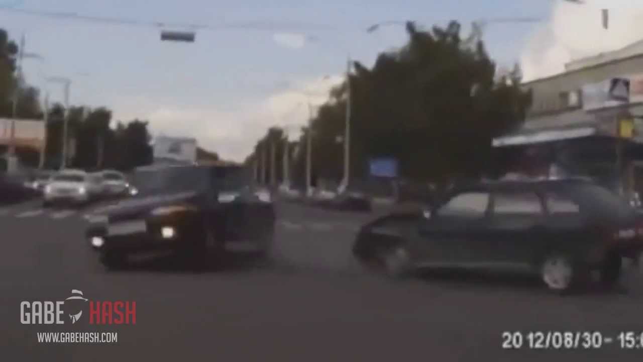CAR TELEPORTATION IN RUSSIA? SEPTEMBER 5, 2013 (EXPLAINED)