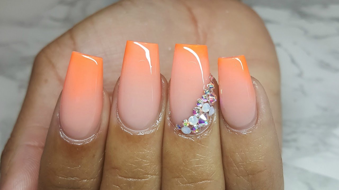 HOW TO: Perfect Ombre Nails