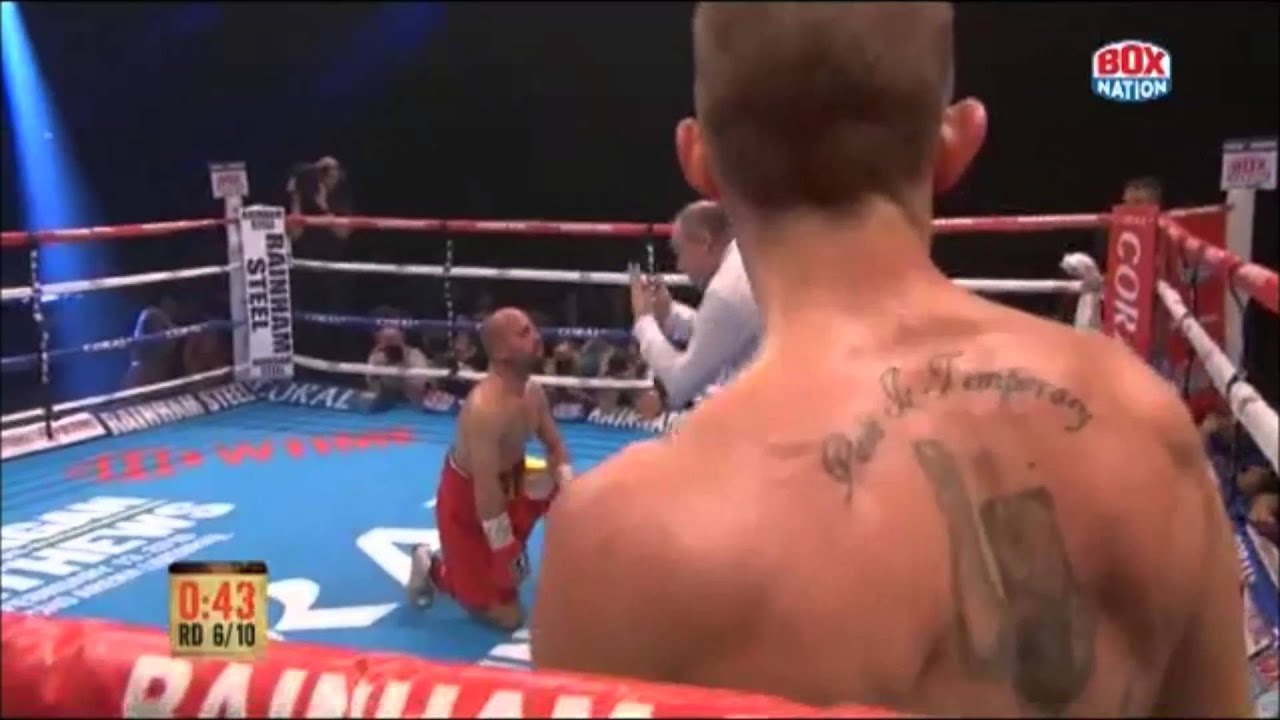 Paul Butler wipes out Silvio Olteanu