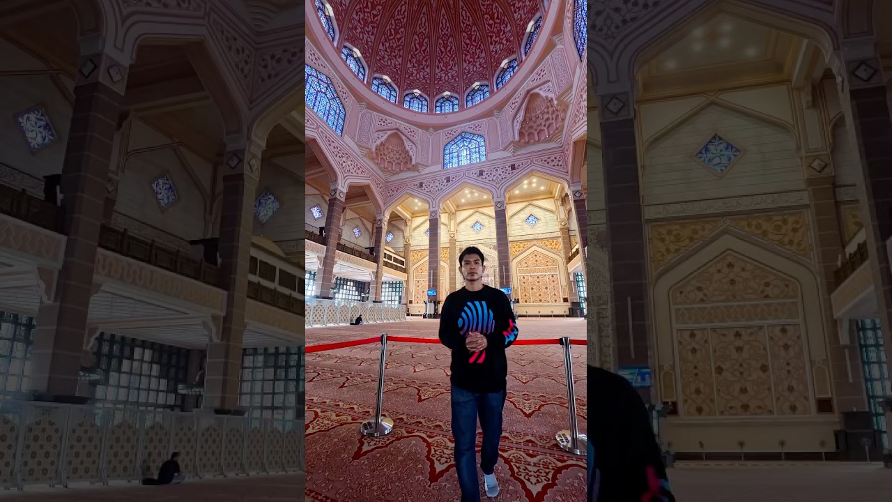 Di dalam masjid putra - putra jaya selangor kuala lumpur #explorekualalumpur #fyp #masjidputra #vlog