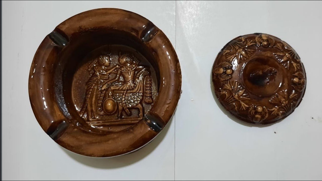 استخدام الجملكة في تشطيب التحف والانتيكات ومصدرها الغريب