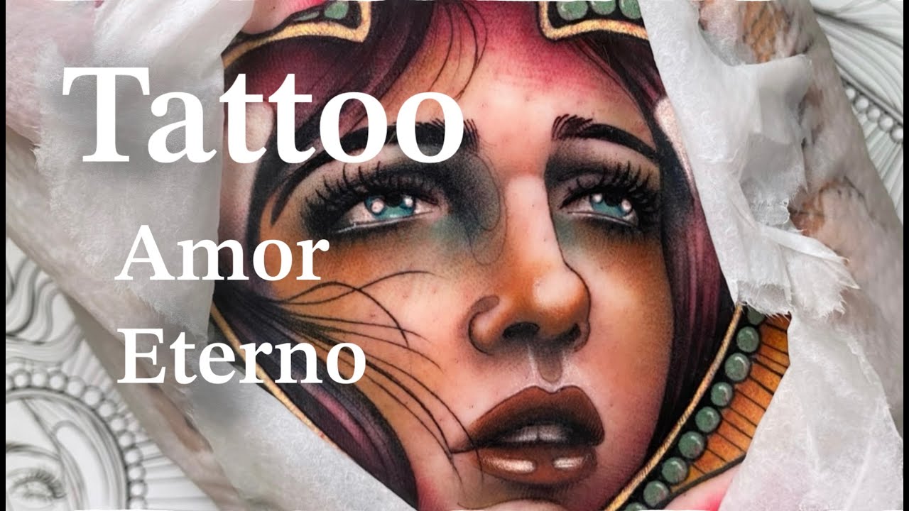¡Descubre la fusión perfecta entre amor y arte en este impresionante tatuaje neotradicional! ❤️🌹