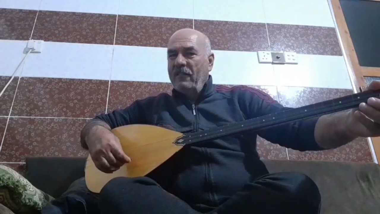 مول بصوت أخي فارس / الله يحمي الجميع الكرد  يارب 🤲🏼😕