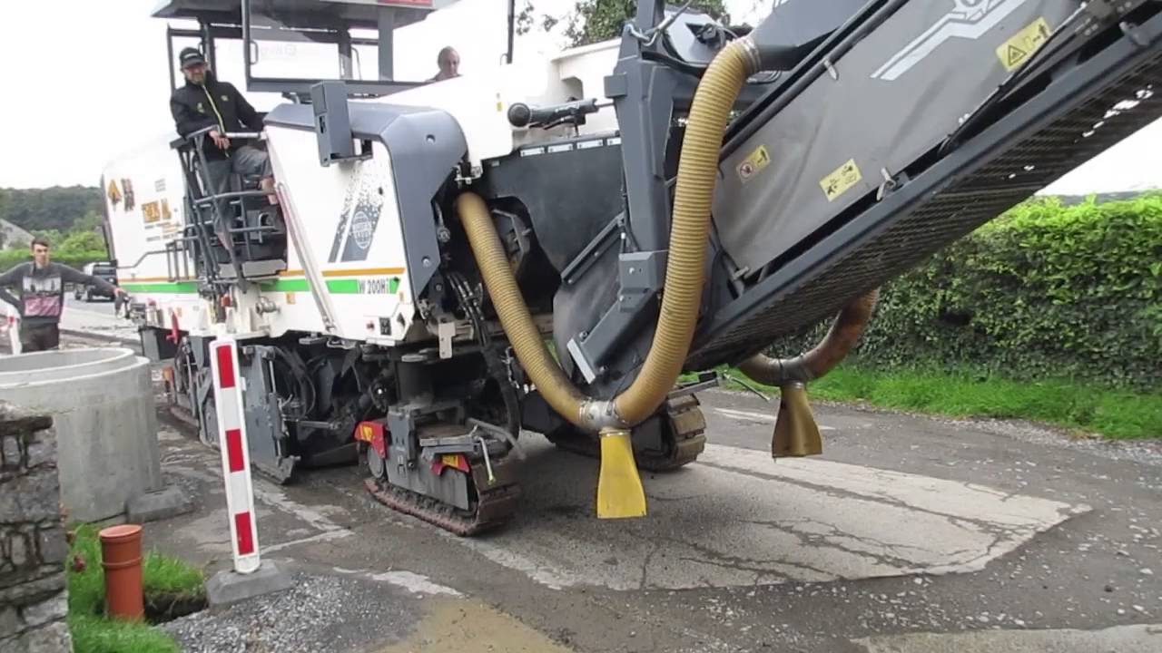 Raboteuse de route (2m10) Izier jeudi 4 août 2016 1