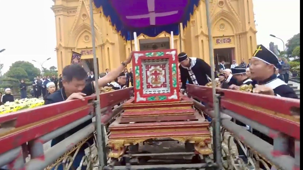 Lễ Tang Ông Giuse Nguyễn Xuân Bách ( Phần II) Giáo Họ Phú An.