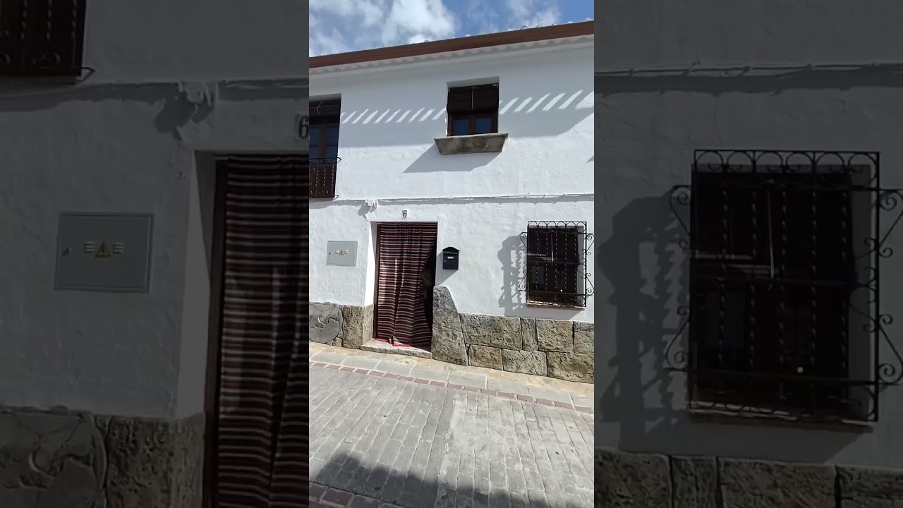 Moclin, Andaluc&iacute;a #shorts #andalucia #spain #moclin